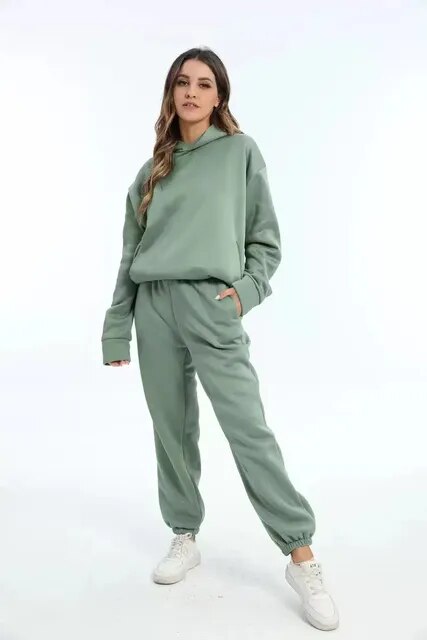 Pulli und Jogginghosen Set für Damen